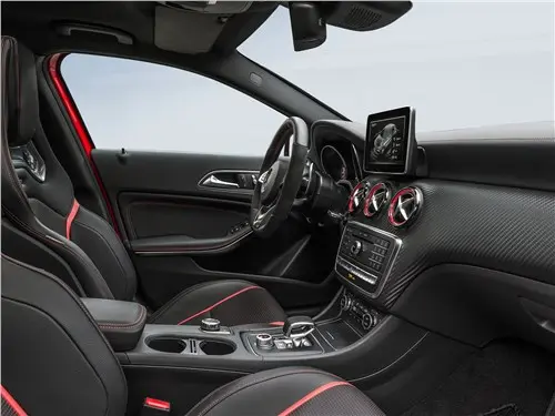 Скрутка пробега MERCEDES-BENZ A-CLASS AMG W176 (2016–2018)